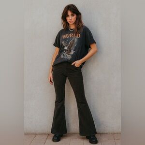Kensie Jeans “The Savannah” High Rise Flare Black Corduroy Pants – Sz 10/30
